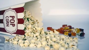 Film Terbaru di Bioskop yang Wajib Kamu Tonton Bulan Ini, Jangan Sampai Kelewatan Ya