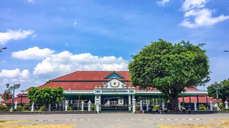 5 Lokasi Wisata Bersejarah di Yogyakarta Ini Sayang Banget untuk Dilewatkan. Apa Saja Ya?