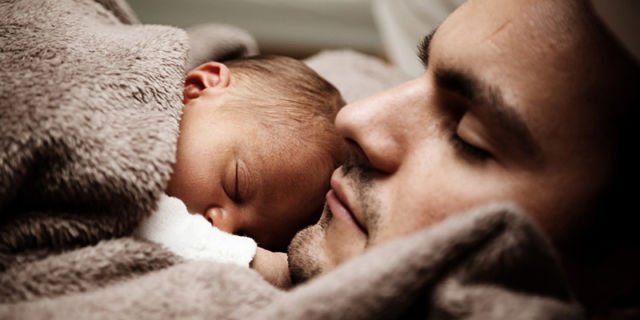 Bayi dan Ayah
