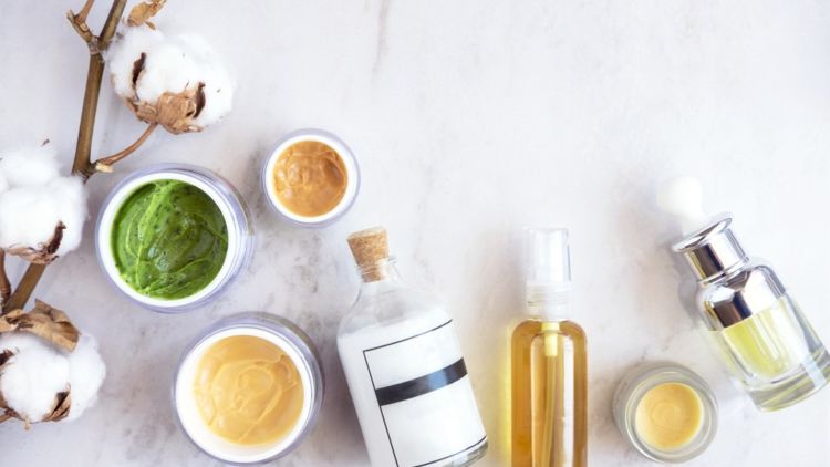 5 Skin Care yang Wajib Dibawa Ketika Kamu Travelling!