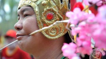 Intip Yuk Atraksi Tatung Masyarakat Dayang di Singkawang
