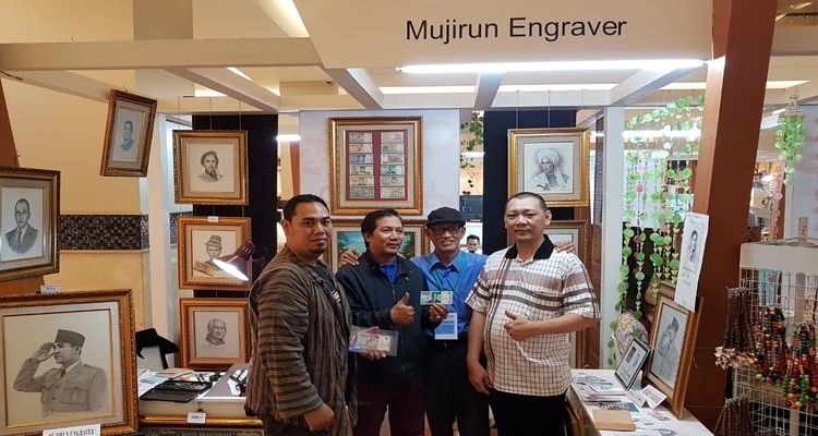 Yuk, Intip Kisah Mujirun, Sang Pengukir Uang Kertas Indonesia!