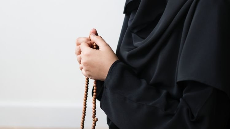 Psikoterapi Salat, Merawat Jiwa dengan Salat