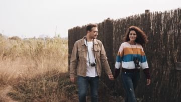 7 Tanda Hubunganmu Bakal Awet Sampai Tahunan, Meski Kadang Berantem dan Ngambek-ngambekan