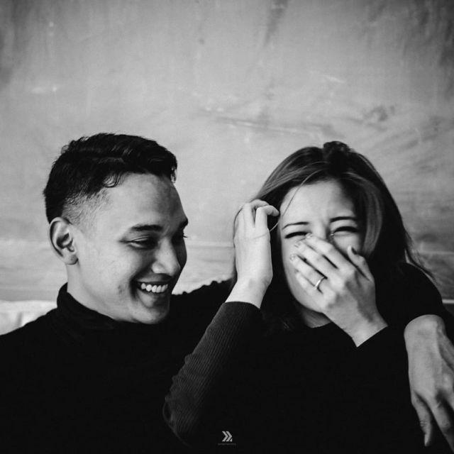 prewedding casual hitam