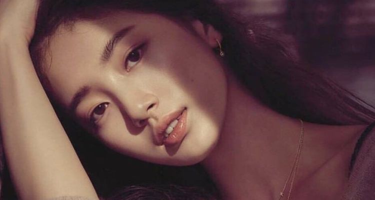 6 Seleb Korea yang Menjadi Model Produk Kecantikan High End