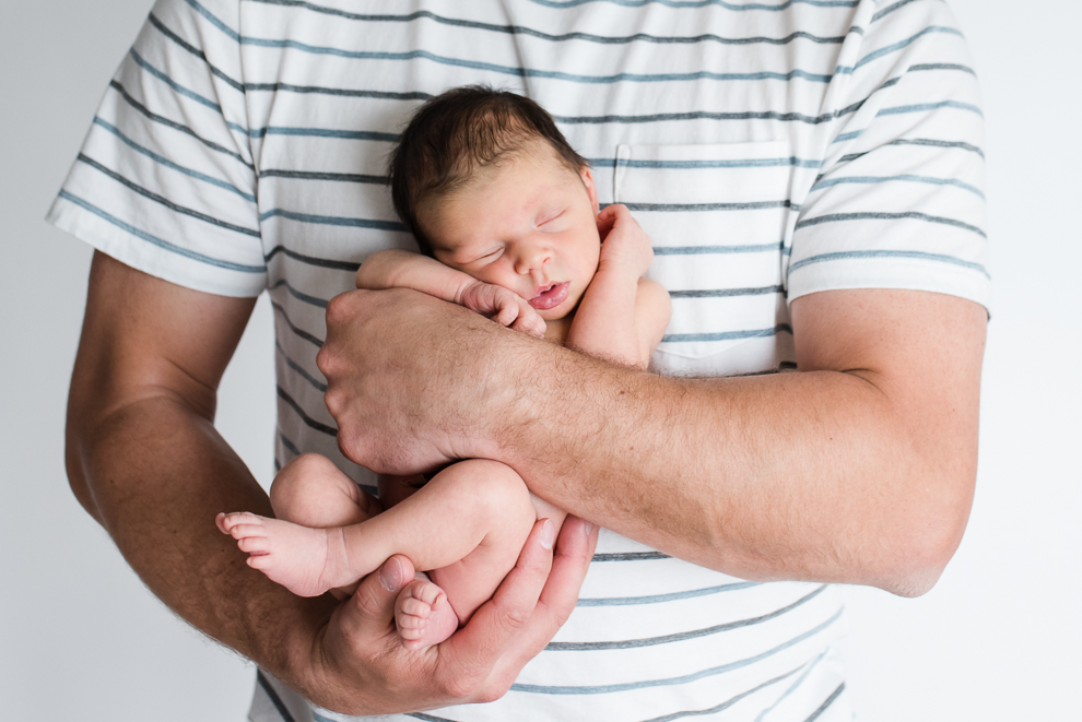 7 Dukungan Terbaik Ayah Setelah Ibu Melahirkan. Karena Bilang Cinta Saja Tak Cukup, Sayang~