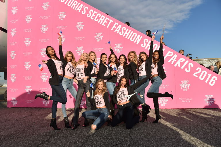 Curhatan 5 Model Victorias Secret, Korban Bully sampai Skoliosis