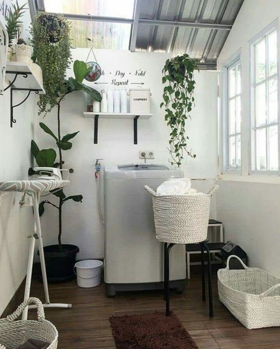 ruang laundry belakang rumah