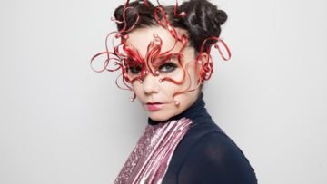 Vulnicura, Album yang Menggambarkan Perjalanan Patah Hati ala Björk