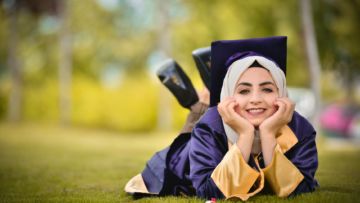 Perjuangan Freshgrad Mencari Kerja. Nggak Ada Salahnya Mulai dari Perusahaan Kecil