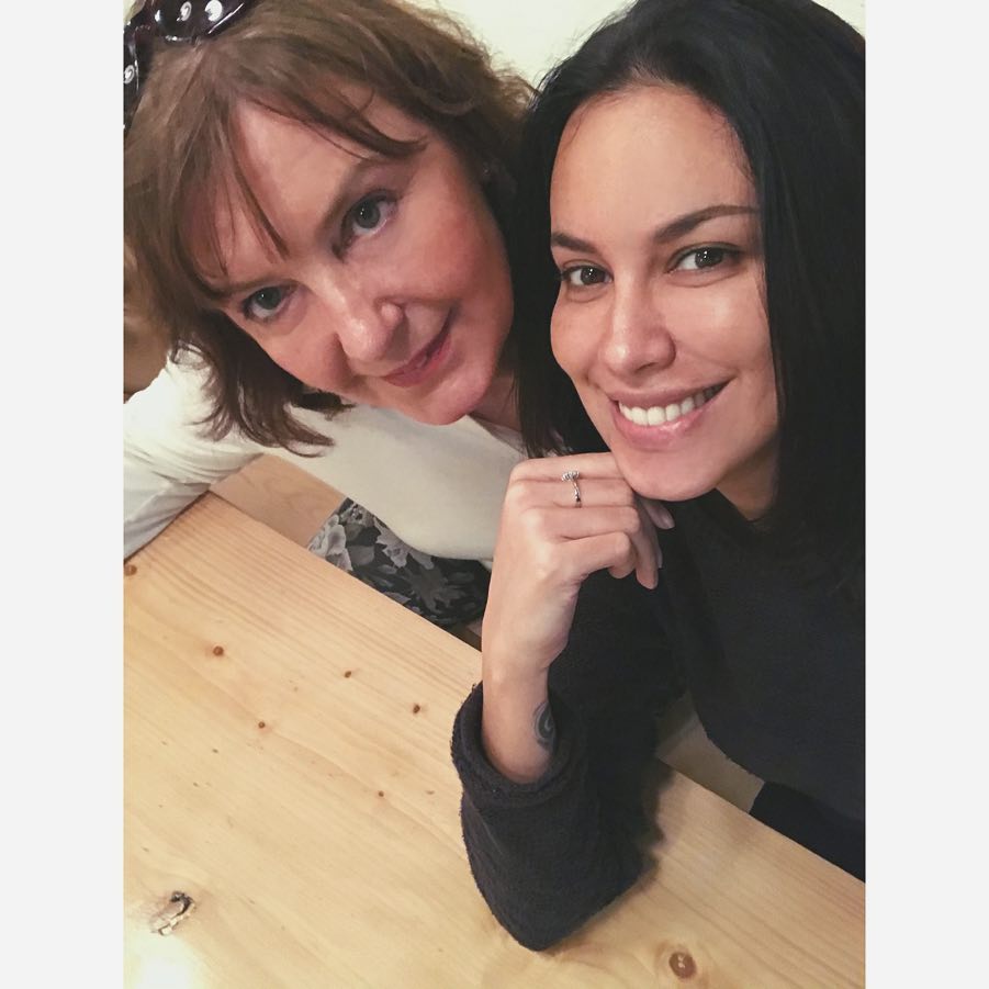 6 Artis Indonesia ini Ternyata Warisi Wajah Blasteran dari sang Ibu