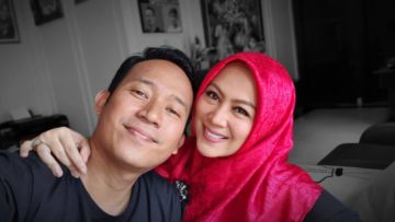 Bayi Tabungnya Sempat Dinyatakan Sukses, Kehamilan Istri Denny Cagur Terhenti di Usia 7 Minggu