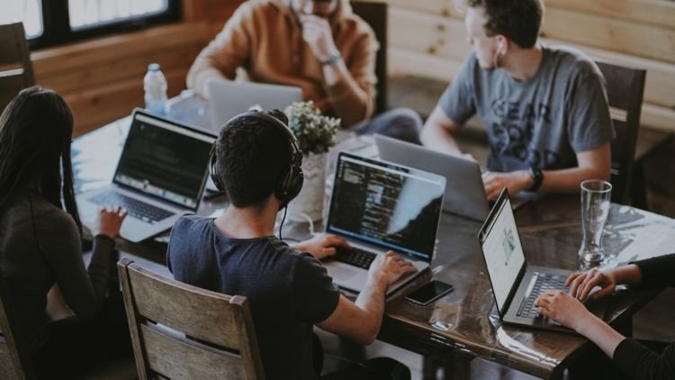 Belum Punya Modal Besar untuk Usaha? Coba Deh Bisnis Online Ini, Modalnya Hanya 1 Juta!
