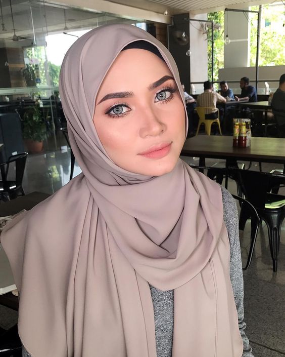 warna jilbab yang netral untuk semua baju