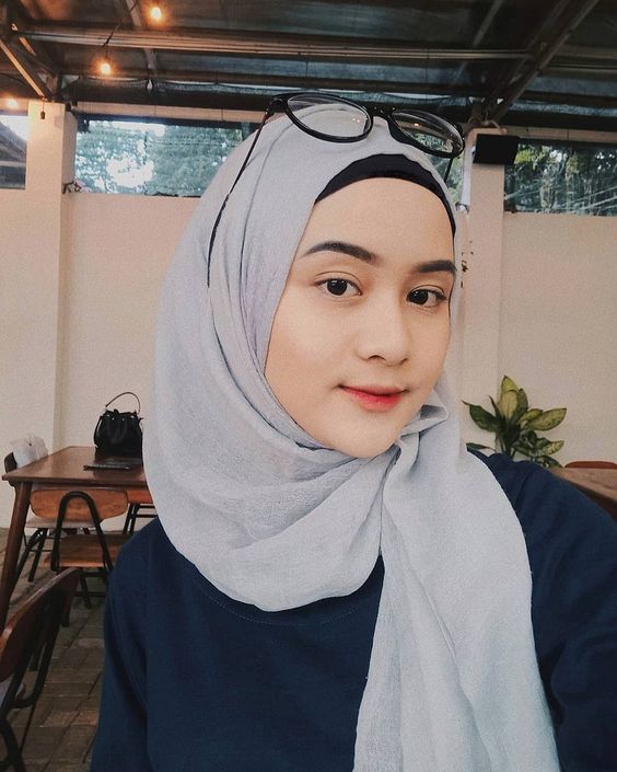 warna jilbab yang netral untuk semua baju