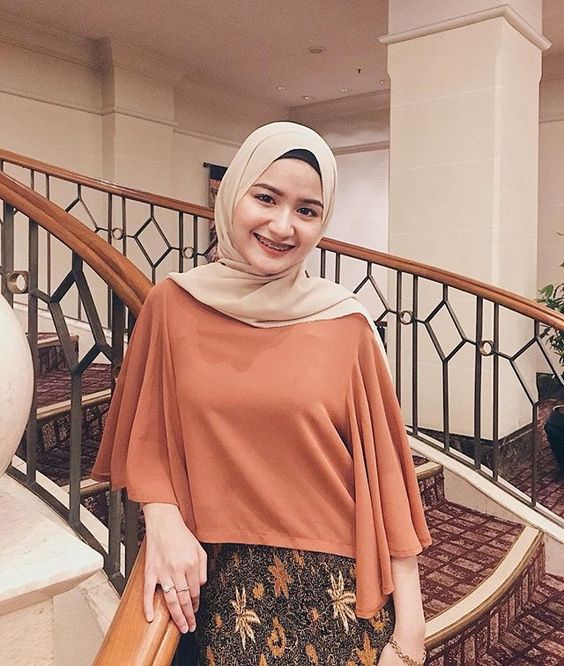 warna jilbab yang netral untuk semua baju