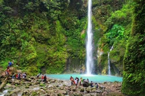 Air Terjun Dua Warna Sibolangit