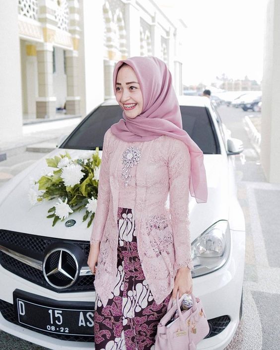 model kebaya kutu baru