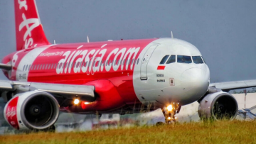 Bercanda Bawa Bom, Penumpang Air Asia Diamankan di Bandara Adi Sutjipto Jogja. Jokes Macam Apa ini?