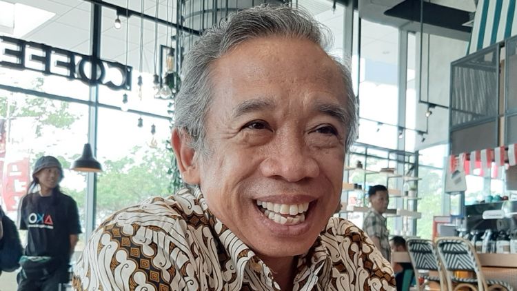 Tak Merasa Bersalah atas Dakwaan Pemalsuan Ijazah, Pelawak Qomar Tolak Vonis Penjara 17 Bulan