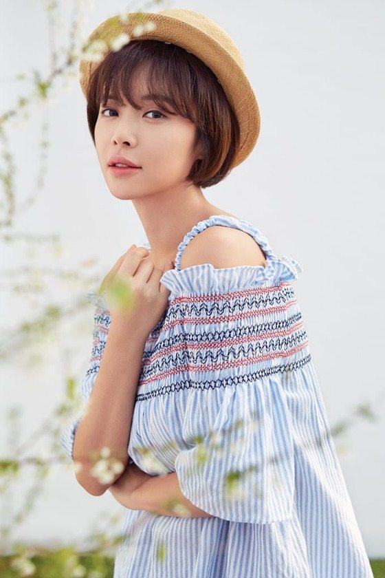 Hwang Jung eum