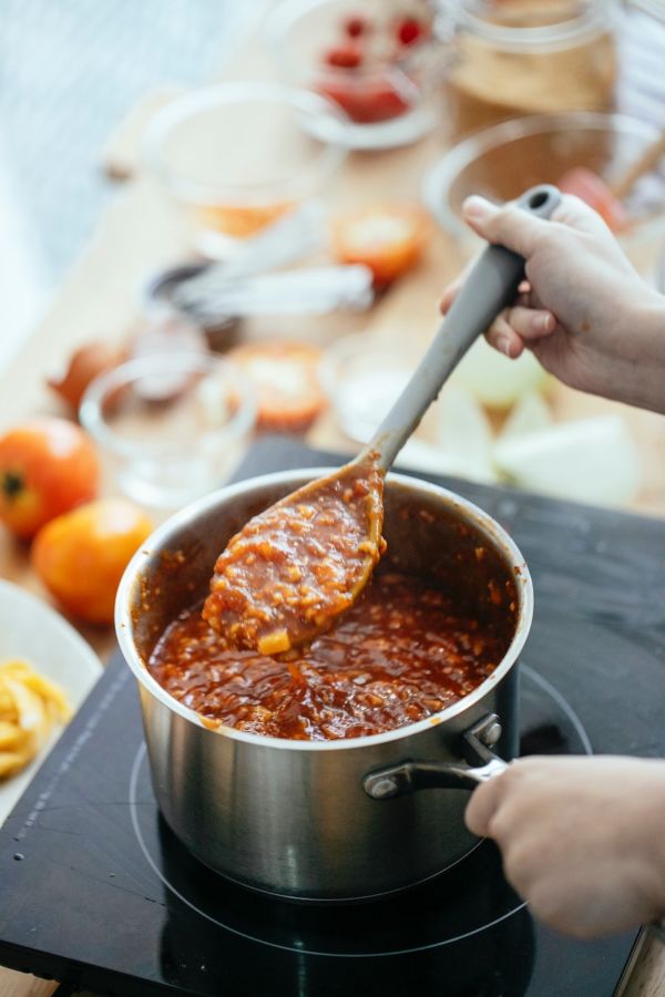 Cara Mudah Membuat Saus Bolognese Sendiri di Rumah. Lebih Kaya Rasa! 23 Cara Mudah Membuat Saus Bolognese Sendiri di Rumah. Lebih Kaya Rasa!