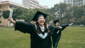 7 Alasan Fresh Graduate Tetap Dibutuhkan Perusahaan. Jangan Minder Meski Minim Pengalaman