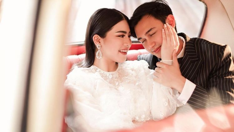 Rayakan 7 Tahun Pacaran, Caesar Hito Unggah Foto Pertamanya Bersama Felicya. Captionnya Manis!
