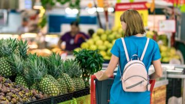Stop Panic Buying! Tak Perlu Segitunya, Kita Bisa Bergerak dari Hal Sederhana