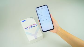 vivo Y50, Smartphone yang Maksimalkan Kegiatan #dirumahaja dengan Berbagai Fitur Mumpuni. Tersedia Layanan Antar ke Rumah Juga~