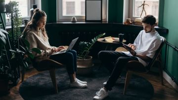 5 Tips yang Bikin Physical Distancing Kamu Lebih Produktif dan Bermanfaat. Cobain deh!