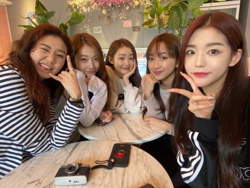 6 Fakta Dita Karang, Idol K-Pop 