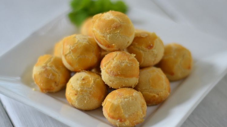 Ungkapkan Rasa Rindu di Setiap Keping Kue Lebaran