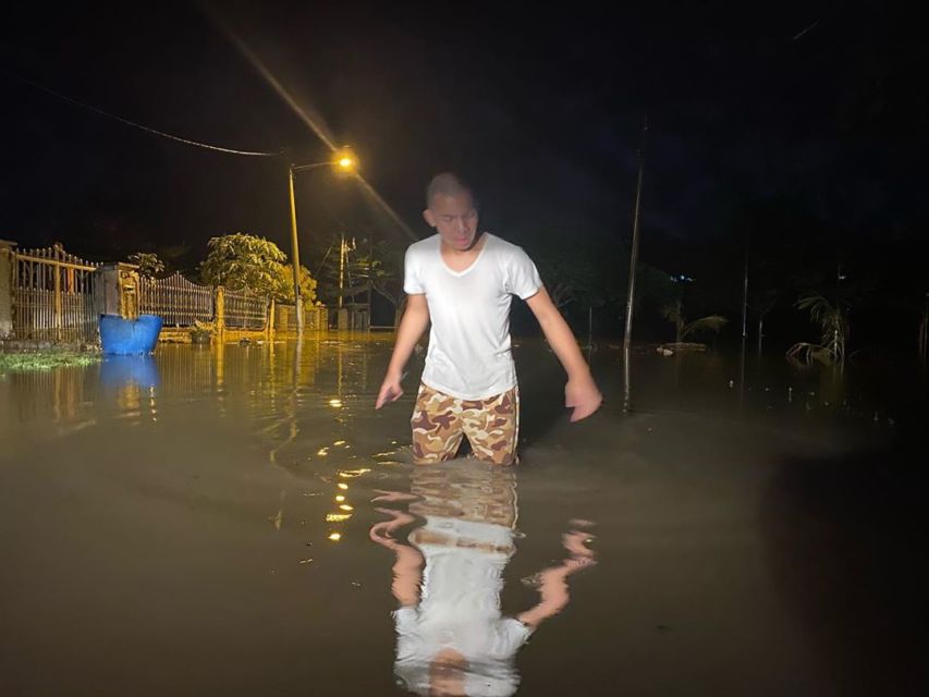 Rumah dan Mobil Mewah yang Kena Banjir Dijadikan Konten, Warganet Sayangkan Sikap Gen Halilintar