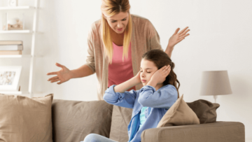 Dear Papa dan Mama, Meski Sepele tapi 5 Perilaku Ini Justru Membuatmu Menjadi Toxic Parents lho!
