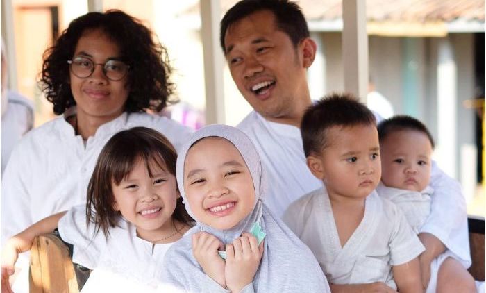 5 Film Besutan Sutradara Hanung Bramantyo yang Bisa Kalian Tonton Bersama Keluarga