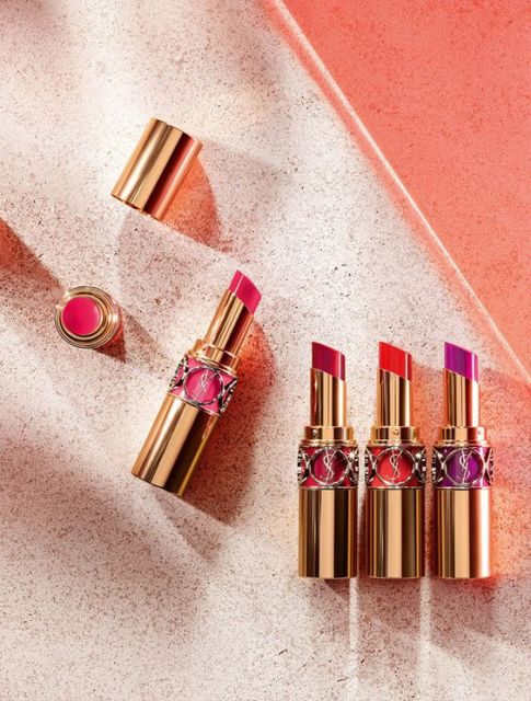 2 Karakter Cewek Paling Umum Dilihat dari Koleksi Lipstik Favorit Mereka. Kamu yang Mana?
