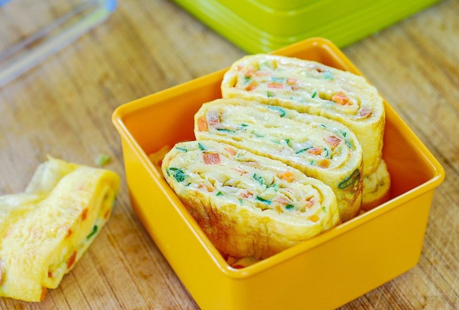 7 Kreasi Telur Dadar Tak Biasa buat Lauk Makan. Ada yang Geprek Hingga Telur Dadar Khas Padang 16 7 Kreasi Telur Dadar Tak Biasa buat Lauk Makan. Ada yang Geprek Hingga Telur Dadar Khas Padang