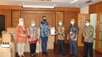 Dukung Masyarakat Hadapi New Normal, Diageo Indonesia Bagikan 120 Ribu Botol Hand Sanitizer