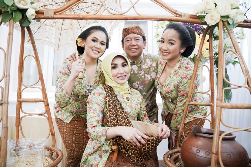 Prosesi Adol Dawet dan Maknanya dalam Upacara Nikah Adat Jawa