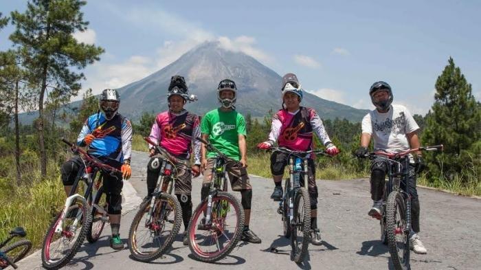 12 Destinasi Wisata Favorit yang Cocok untuk Olahraga Bersepeda. Tertarik Gowes ke Sana?