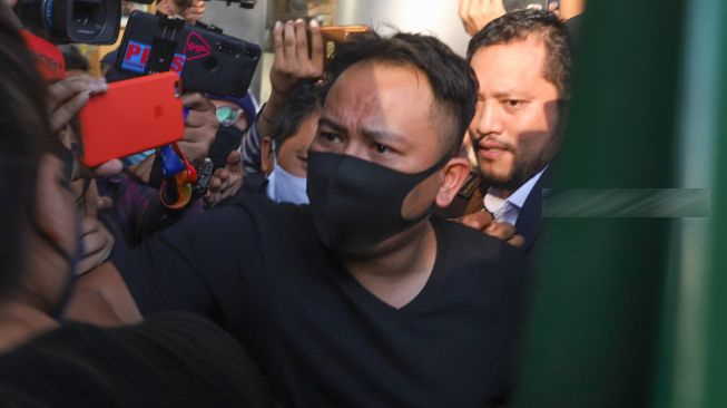 Vicky Prasetyo Akhirnya Ditahan Atas Kasus dengan Angel Lelga, Minta Raffi Ahmad Jaga Anak-anaknya
