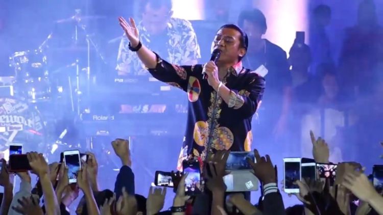 5+ Lagu Terlegend Ciptaan Didi Kempot, Sobat Ambyar Can Relate, Lah!