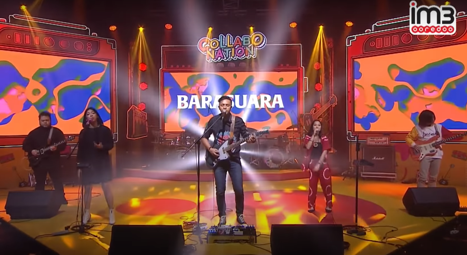 Mengintip Serunya Aksi Kelompok Penerbang Roket & Barasuara di Collabonation Concert, Konser yang Digelar Tanpa Penonton