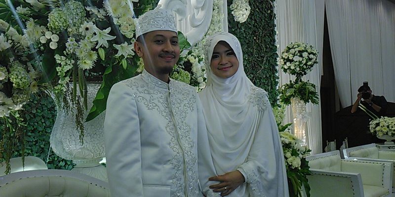 10 Artis Indonesia yang Taaruf Sebelum Menikah. Pacarannya Setelah Sah