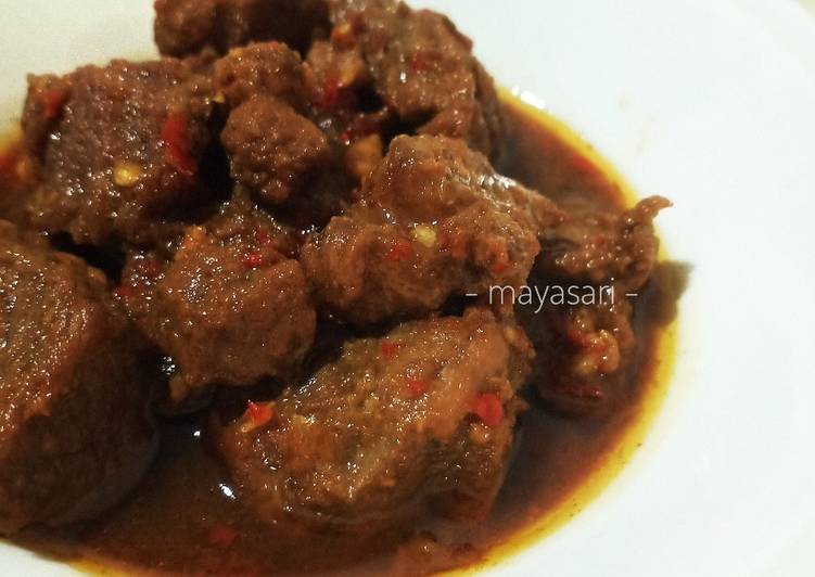 8 Resep Olahan Daging Sapi Sederhana & Praktis