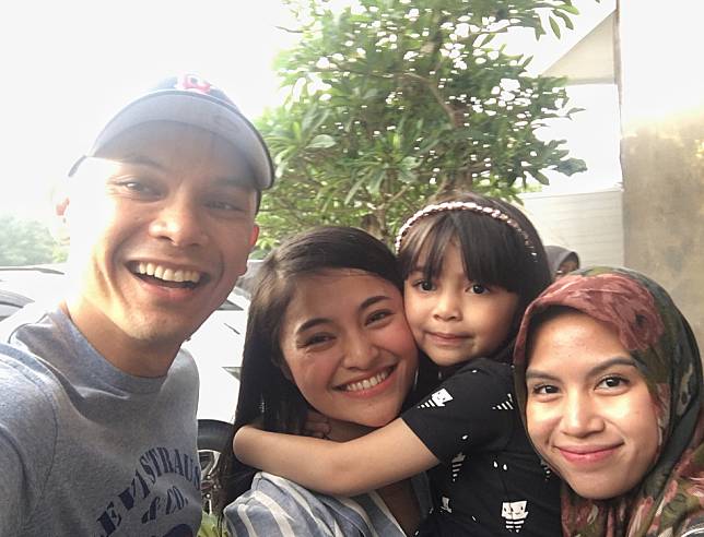 Marshanda Puji Istri Ben Kasyafani sebagai Ibu yang Luar Biasa bagi Anaknya. Rukun Banget!
