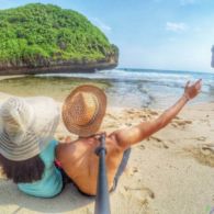 Serasa Pantai Pribadi, Inilah Alasan Pantai Greweng Gunung Kidul Disebut Surga Tersembunyi