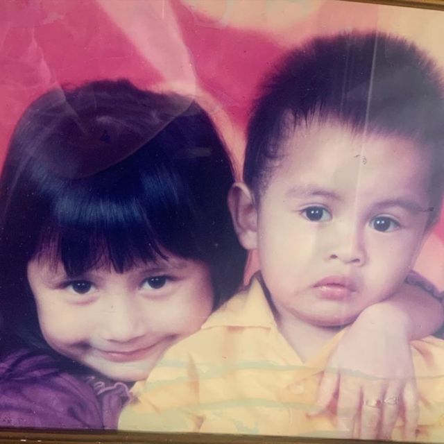 12 Potret Masa Kecil Seleb Bersaudara. Lucu, Menggemaskan dan Kompak Sejak Kecil!